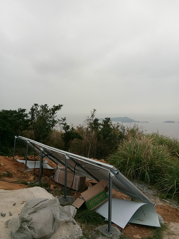 M2信号塔风光互补监控