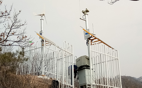M2信号塔风光互补监控